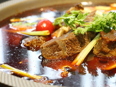 轩货牛肉火锅